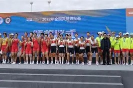 爱游戏-江汉山猫队击败关东雄鲨队,赛艇锦标赛上演裁判判罚引热议!目标直指冠军(2024全国赛艇联赛在辽阳开赛)