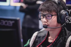 爱游戏-Uzi连续二十场比赛得分超过爆冷，勇士挑战极限！的简单介绍