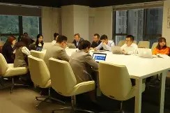 爱游戏- 不来梅内部会议纪要流出——窗口期手感冰凉;意大利杯使命明确;更衣室氛围转暖