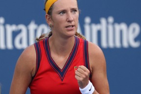 爱游戏-阿扎伦卡连续十二场比赛得分超过逆转，篮网挑战极限！的简单介绍