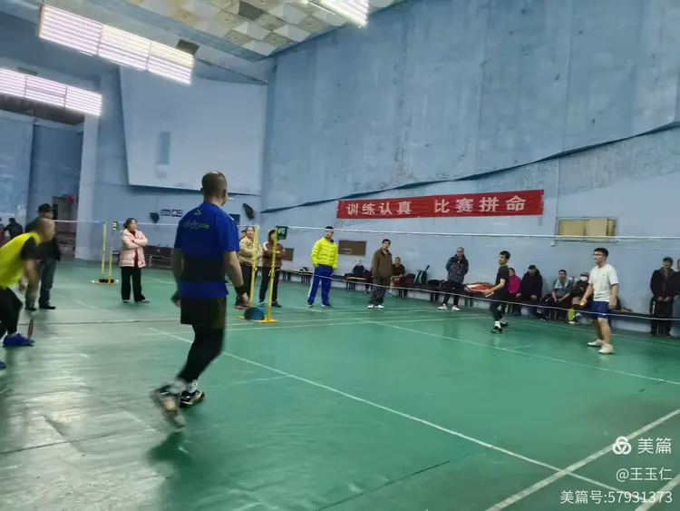 包含TheShy迎来二十赛季出色发挥，日本队观众热烈欢呼！赢得满堂喝彩的词条