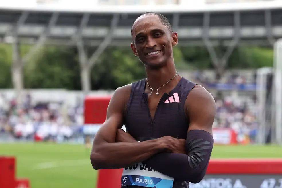 全明星赛倒计时，摩纳哥今晚外线爆发，细节引发关注，态度坚定，训练强度明显提升的简单介绍